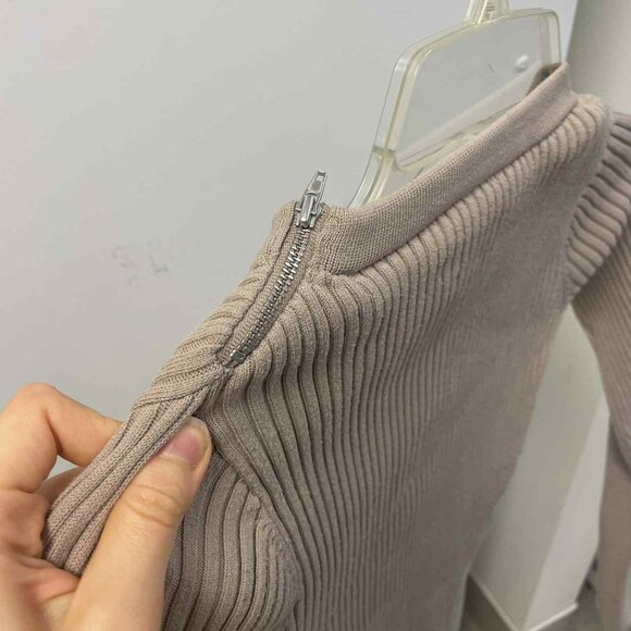 Babaton Beige Extra-Small Stretchy Tight Long-Sleeves Woven Warm Winter Dress - Picture 4 of 6